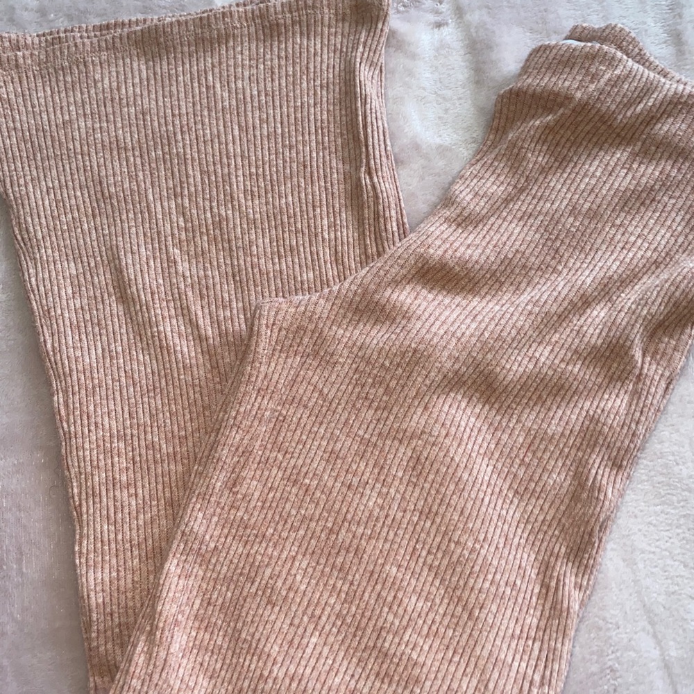 Brand new Comfy Flare